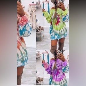 Colorful Tie-Dye Oversized Sweatshirt